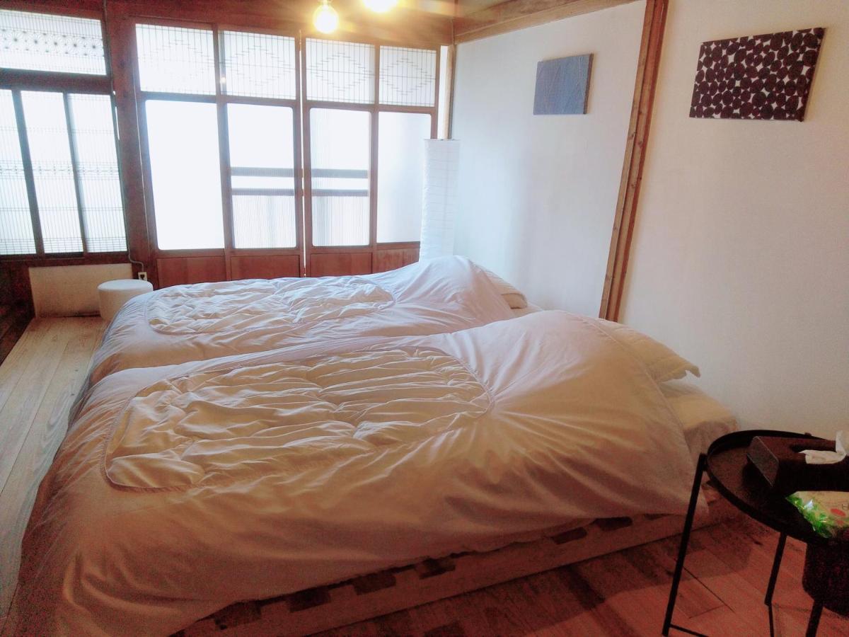 呼子の港路地の古民家一棟貸切宿梵soyogi Karatsu Exterior photo