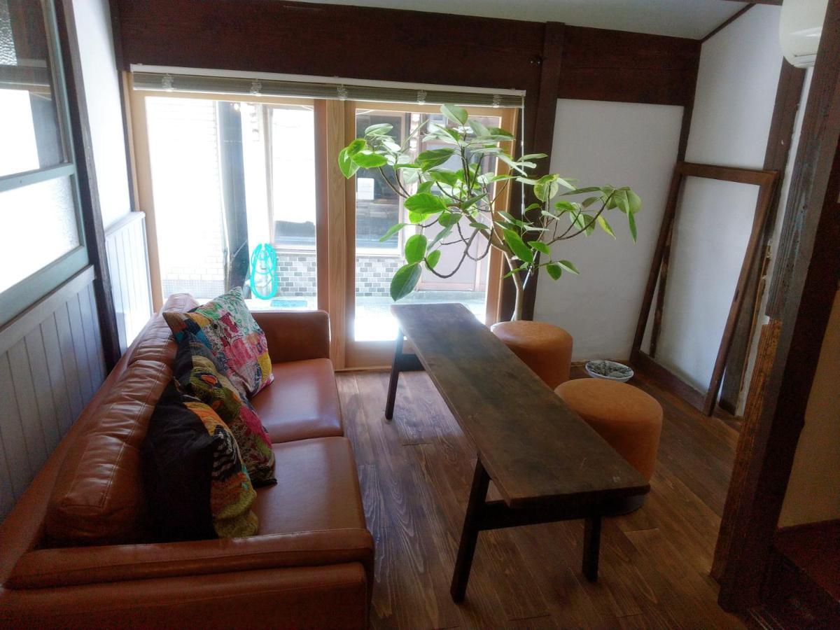 呼子の港路地の古民家一棟貸切宿梵soyogi Karatsu Exterior photo
