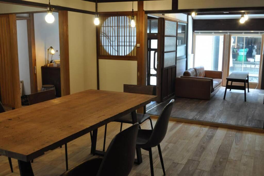呼子の港路地の古民家一棟貸切宿梵soyogi Karatsu Exterior photo